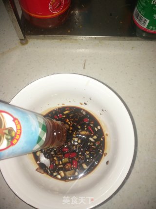 金针菇豆皮卷的做法步骤：9