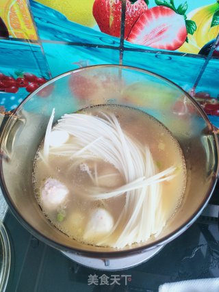 鸡汤米线的做法步骤：6