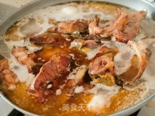 鲢鱼煮鱼丸的做法步骤：6