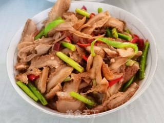 蒜苗炒牛肚的做法步骤：10