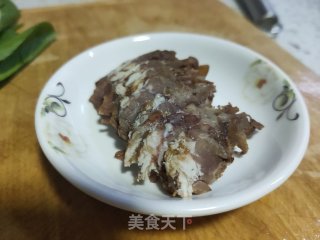 牛肉鳞虾鸡蛋面的做法步骤：4