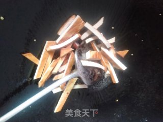 小炒干豇豆的做法步骤：5