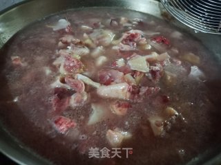 “香辣菜”麻辣鸡块的做法步骤：1