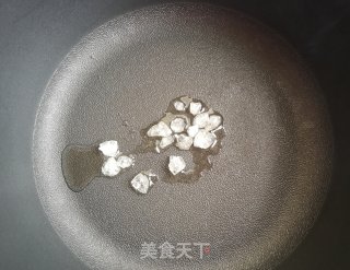 栗蘑土豆炖鸡的做法步骤：3
