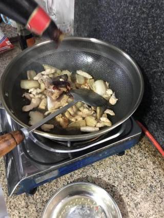 美味小炒肉的做法步骤：3