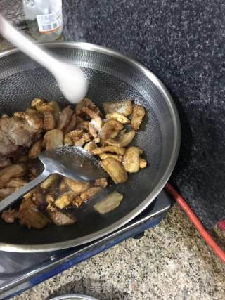 美味小炒肉的做法步骤：4