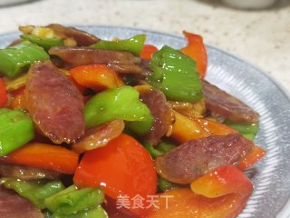 腊肠炒青红椒的做法步骤：9