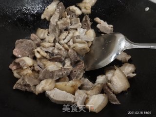 猪肉炒西蓝花的做法步骤：6