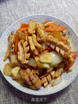 素炒鱿鱼的做法步骤：9