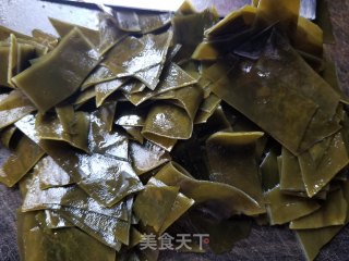 莲藕胡萝卜海带汤的做法步骤：5
