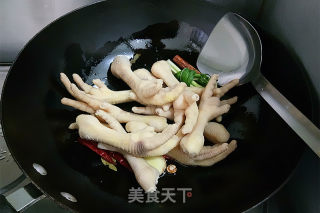 可乐鸡爪的做法步骤：4