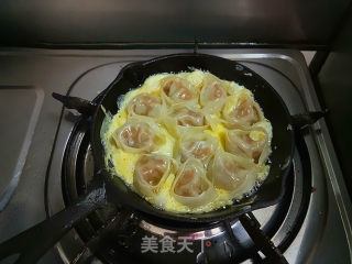 馄饨抱蛋的做法步骤：6
