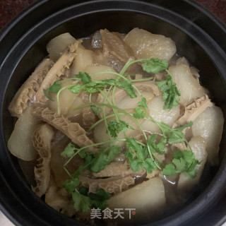 白萝卜焖牛肚牛筋的做法步骤：9