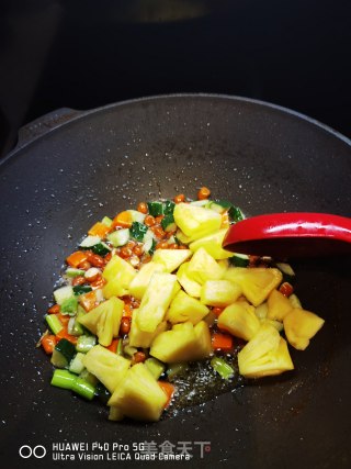 加了菠萝的宫保鸡丁的做法步骤：18