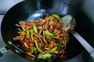 干锅茶树菇鸡块的做法步骤：13
