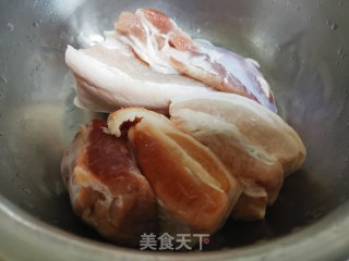 小酥肉的做法步骤：1