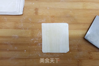排叉（馄饨皮版）的做法步骤：2