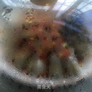 剁椒蒜蓉蒸鲈鱼的做法步骤：11