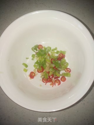白灼莲菜的做法步骤：4