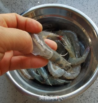 香辣虾的做法步骤：2