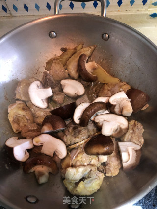 胡萝卜清烧土鸡的做法步骤：6