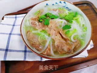 萝卜粉丝肥牛汤的做法步骤：6