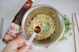 下酒菜凉拌云丝的做法步骤：4