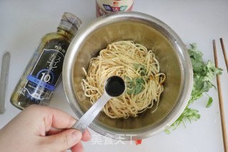 下酒菜凉拌云丝的做法步骤：5