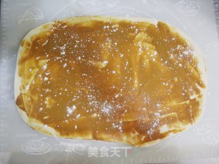芝麻酱小花卷❗️酱香补钙的做法步骤：8