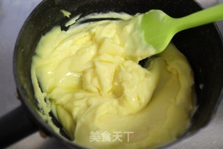 卡仕达酥粒面包的做法步骤：12