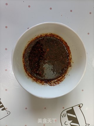 孜然火腿肠的做法步骤：1
