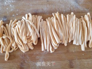 胡萝卜汁酸辣面的做法步骤：7