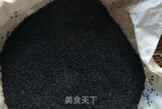 乌发养生黑芝麻丸的做法步骤：2