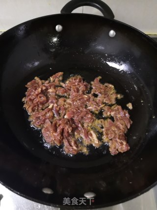 蒜苔牛肉丝的做法步骤：9