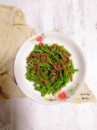 蒜苔牛肉丝的做法步骤：16