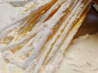 金针菇这样做更好吃～酥脆金针菇的做法步骤：5
