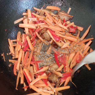 胡萝卜小炒的做法步骤：5