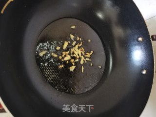 辣炒猪舌头的做法步骤：1