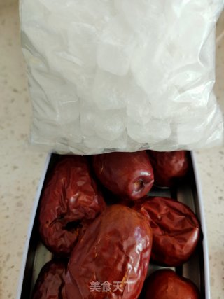 洛神花果茶的做法步骤：2