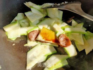 香肠炒西葫芦的做法步骤：9