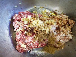 双笋牛肉饺子的做法步骤：5