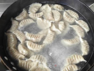 双笋牛肉饺子的做法步骤：14