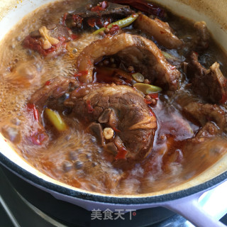 红酒焖羊腿的做法步骤：9