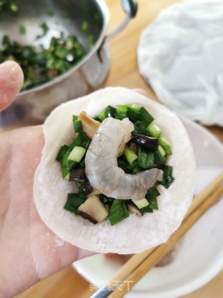 韭菜香菇鲜虾蒸饺的做法步骤：7