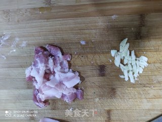 西芹炒腰果的做法步骤：3
