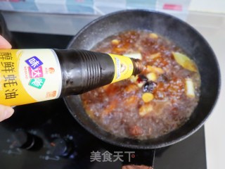 茶树菇焖炒鸡的做法步骤：6