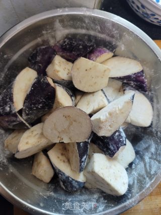 红烧茄子的做法步骤：4