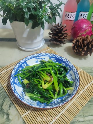 红葱油酥拌菠菜的做法步骤：8