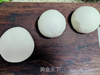 手工抻面的做法步骤：6