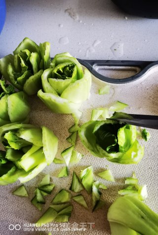 少油少盐的香菇油菜玫瑰花的做法步骤：5
